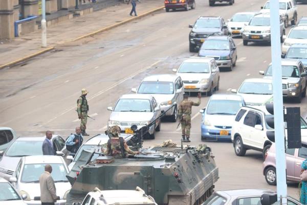 La capital de Zimbabue amanece en aparente calma pese a la tensión en el país