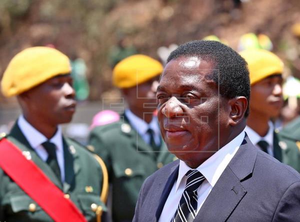El oficialismo designa a Mnangagwa para ser presidente provisional de Zimbabue
