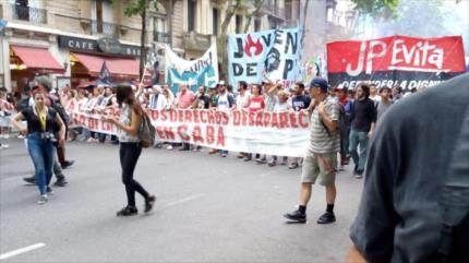 Marcha de la Gorra contra agresión policial llega a Buenos Aires
