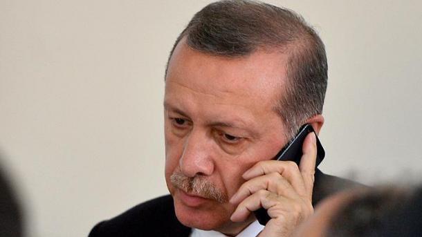 Presidente Erdogan mantiene conversaciones telefónicas con algunos líderes mundiales