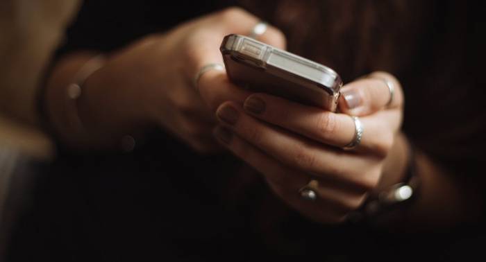 Crean un 'teléfono placebo' para los adictos a los smartphones