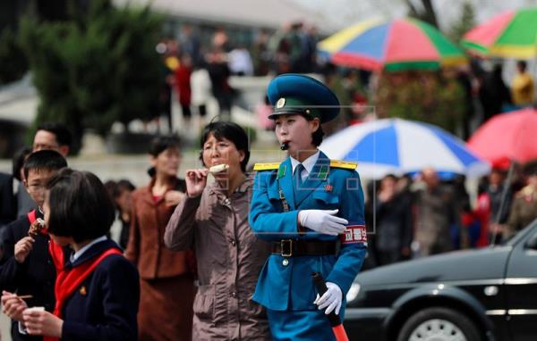 Pyongyang celebra con fuegos artificiales el lanzamiento de su último misil