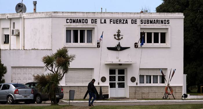 Despiden al jefe de la Armada argentina