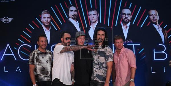 Los Backstreet Boys cierran gira en Cancún y preparan su 25 aniversario