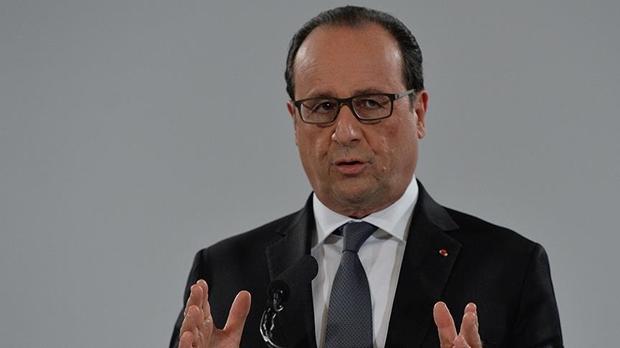 Hollande visitera Moscou et Washington la semaine prochaine