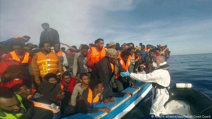 Dutzende Rohingya nach Untergang von Flüchtlingsboot vermisst