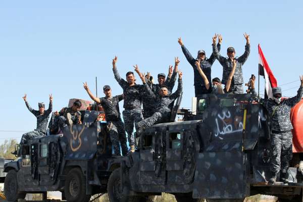 Les tactiques perverses de l`EI pour défendre Mossoul