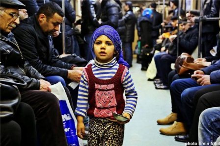 Dilənçilər metroya buraxılmayacaq - QADAĞA