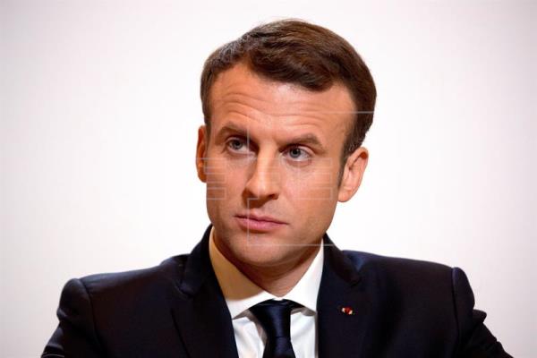 La cumbre europea examina el peso político de Emmanuel Macron