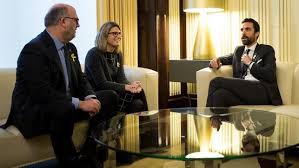JxCat confirma a Puigdemont como candidato y estudia alegar su "inmunidad"