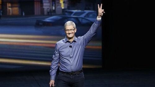 Données privées: dans son opposition au FBI, Apple reçoit le soutien de Twitter et Facebook
