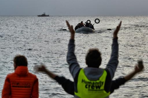 Accord UE-Turquie: un 1er renvoi de migrants de Grèce en Turquie prévu lundi