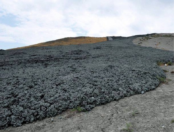 Qaradağda vulkan püskürüb