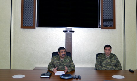 Azerbaijani Defense Minister holds meeting on frontline