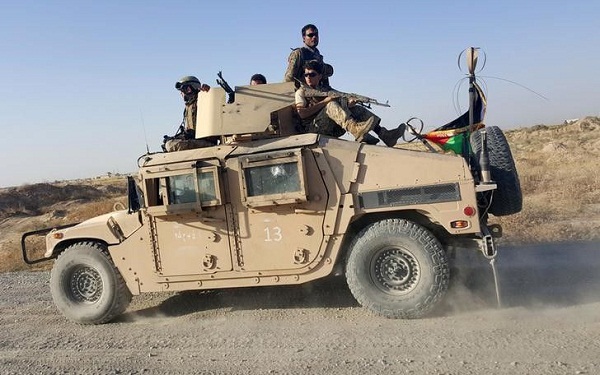 L`armée afghane freine les talibans