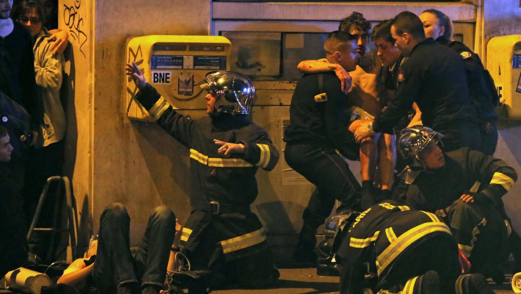 Attentats à Paris : 4 assaillants tués, 120 morts