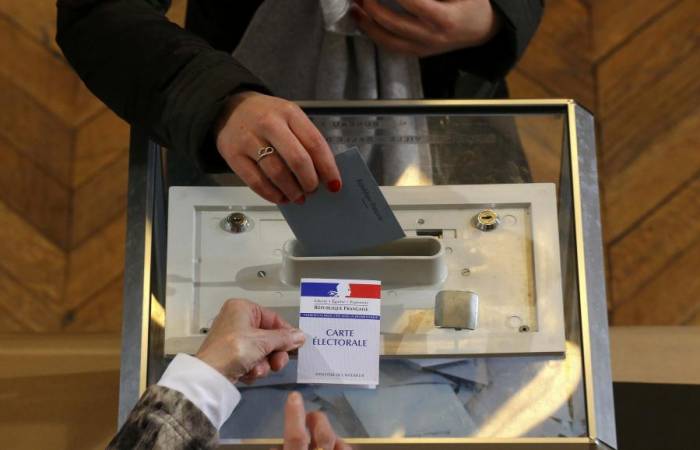 Presidentielle 2017: Les bureaux de vote ont ouvert -  Mis à jour