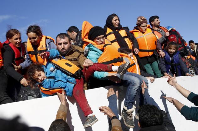 Les arrivées de migrants en Grèce en fort recul en novembre