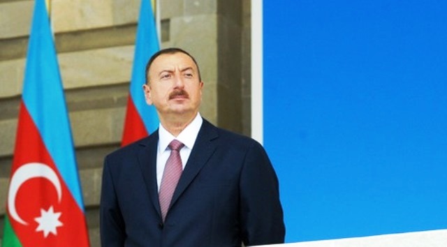 Prezident estoniyalı həmkarını təbrik etdi