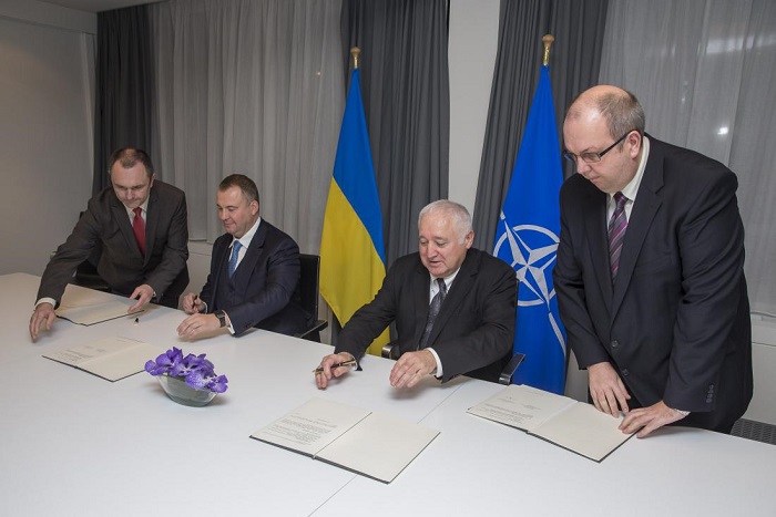 L`Ukraine signe un accord de défense avec l`OTAN 