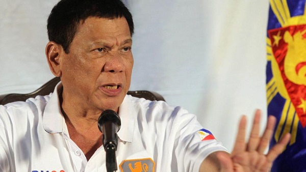 Philippines: le président Duterte accusé d`avoir abusé d`un puissant opiacé