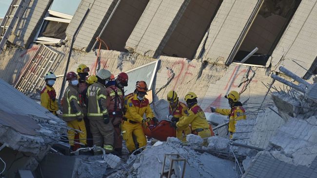 Séisme à Taïwan: saisie des avoirs d`un promoteur, le bilan dépasse les 90 morts