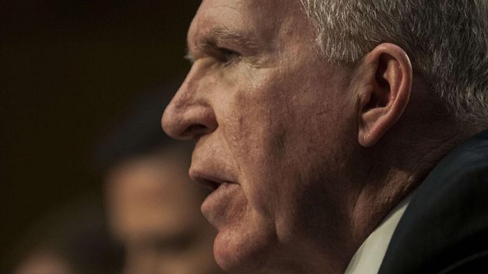 Attentats: le patron de la CIA pointe l`"échec" des services de renseignement