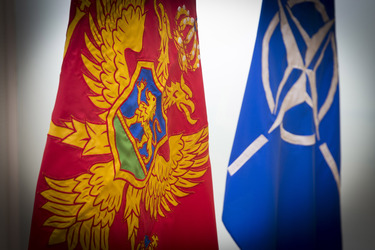 Monténégro commence les négociations d`adhésion avec l`OTAN