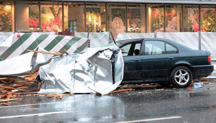 Moscou : une tempête fait au moins 11 morts - VIDEO