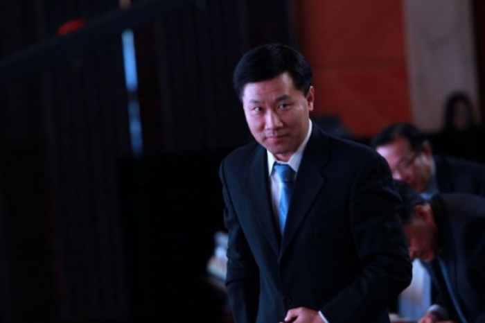 China probes former vice-chief of securities regulator for graft