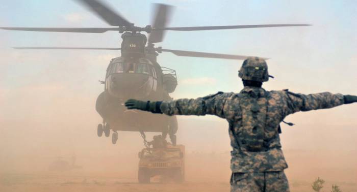 Japan fordert von USA den Stopp aller Flüge von Kampfhubschraubern AH-1