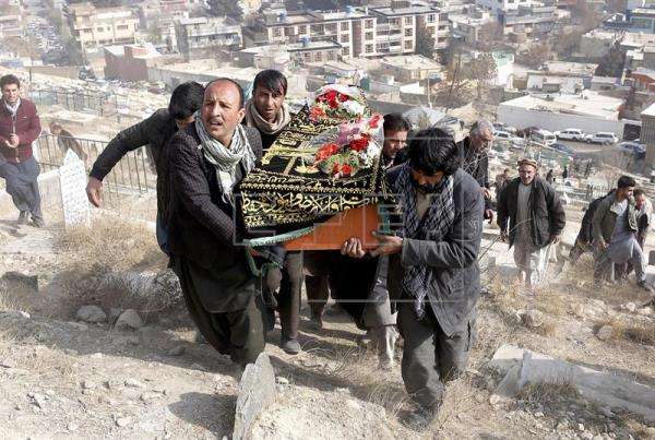Se eleva el número de muertos por el ataque en Kabul