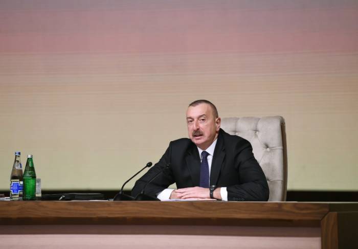 Ilham Aliyev: "Azerbaiyán es uno de los países ejemplares"
