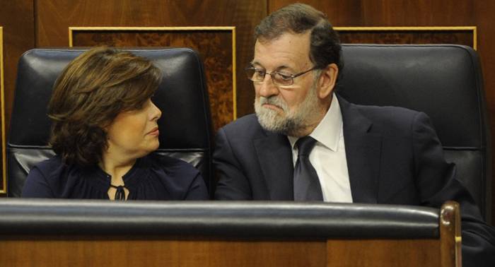 Madrid celebra la postura del Constitucional sobre la investidura de Puigdemont