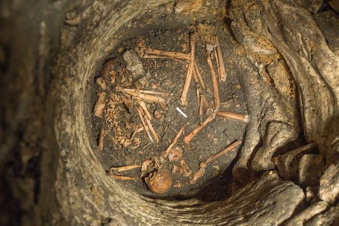 Un puits millénaire empli de cadavres pose question en Bourgogne