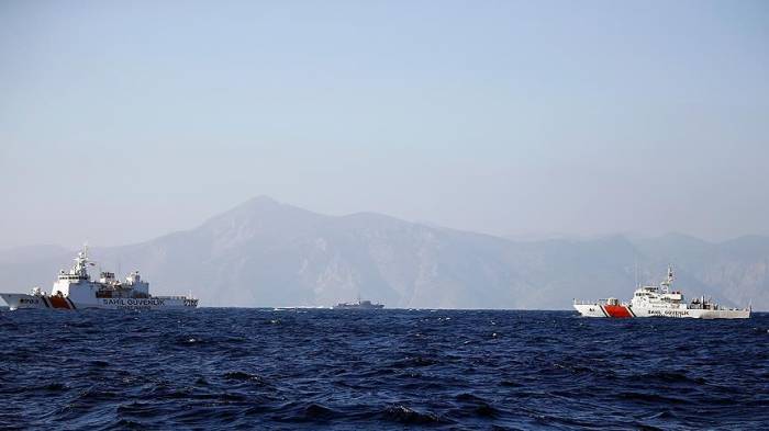 Turkey warns Greek minister off Aegean Kardak islets