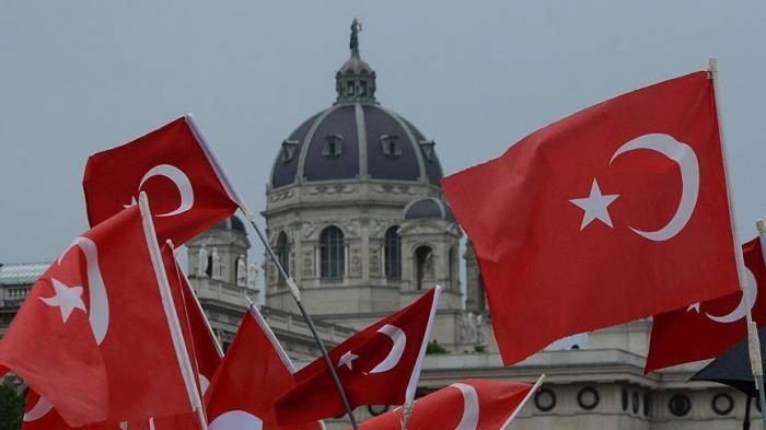 Vienne et Ankara veulent ouvrir "une nouvelle page" dans leurs relations