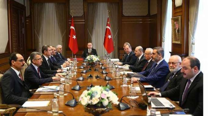 Turquie: Erdogan préside une réunion d