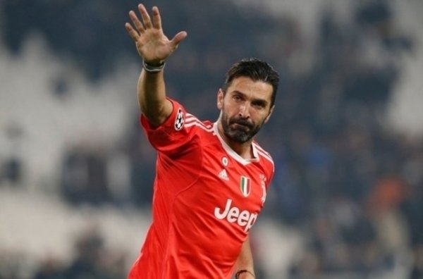 Buffon a encore faim