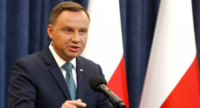 Presidente polaco preve firmar ley sobre Holocausto y remitirla al Constitucional