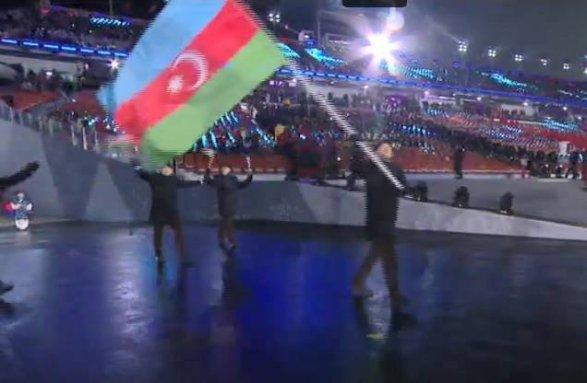 Patrick Brachner ha llevado la bandera de Azerbaiyán en la inauguración de los JJOO de invierno