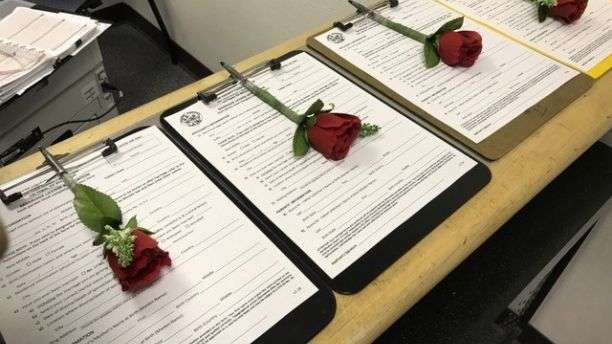 Marriage license kiosk opens up at Vegas airport in time for Valentine