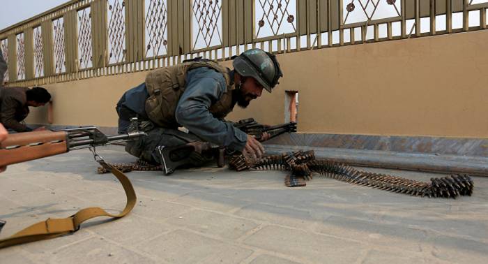 Ataque de los talibanes en Afganistán se salda con varios policías muertos