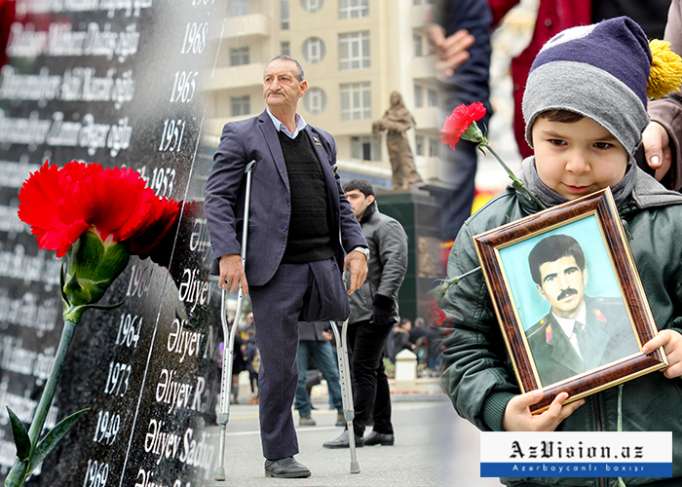Azerbaijani public commemorates Khojaly genocide victims - PHOTOS
