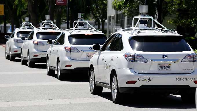 Kalifornien lässt lenkradlose Roboterautos zu