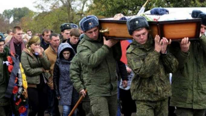 روسيا تعترف رسمياً بمقتل المئات من مرتزقتها بضربة 7 شباط