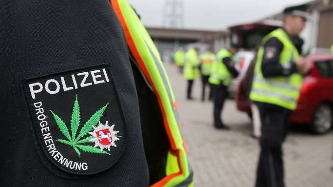 Polizisten fordern Cannabis-Legalisierung