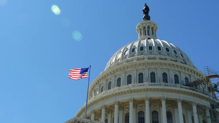 La Cámara de Representantes de EE.UU. aprueba una ley que prohíbe ayudar a Siria