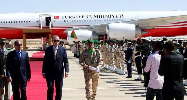 أردوغان يصل موريتانيا ثاني محطات جولته الإفريقية