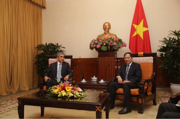 Le Vietnam renforce sa coopération avec l